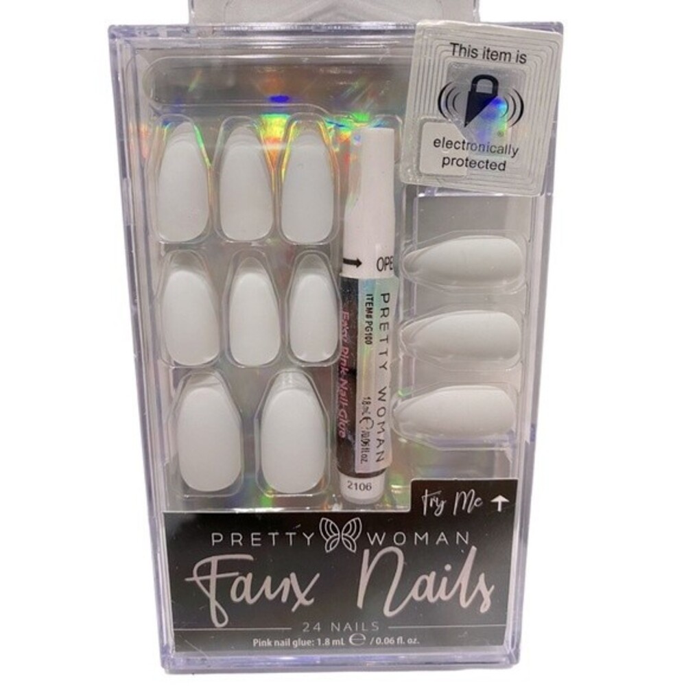 Pretty Woman Faux Nails - MNV1154